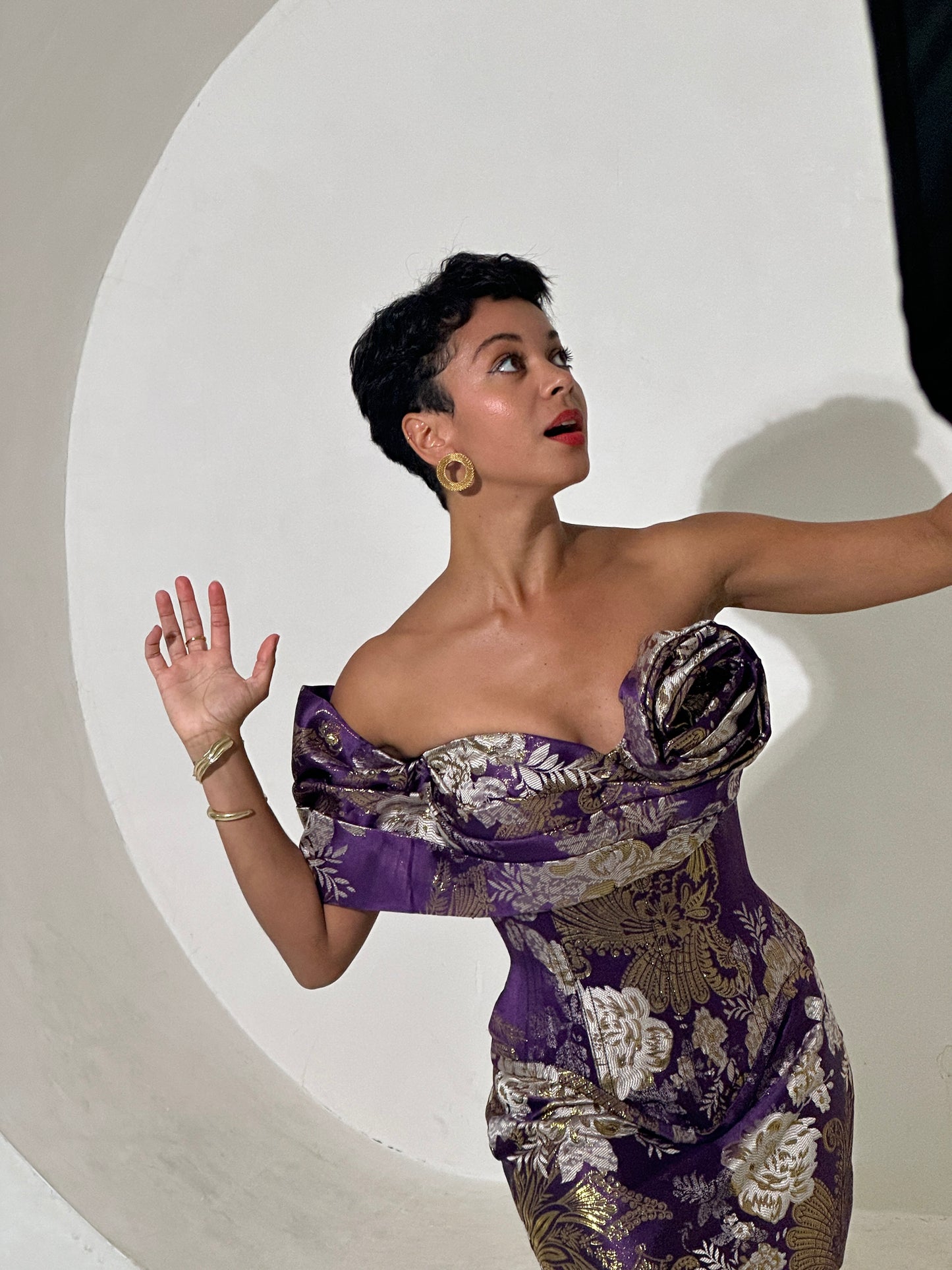 Efua Textured Hollow Studs